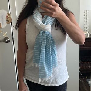 046. Scarf